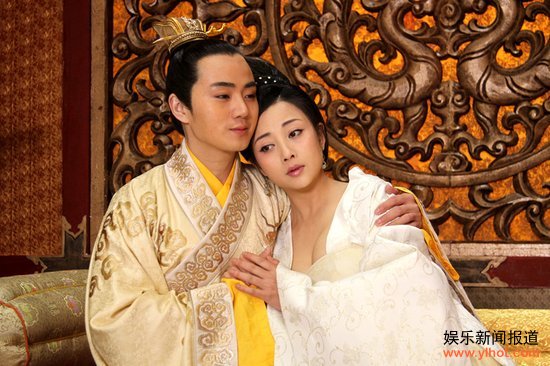 《武则天秘史》余少群与殷桃